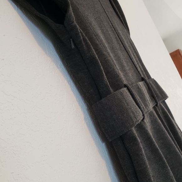 H&M Gray Belted Elegant Work Dress Size 6 with Pockets! - Picture 12 of 13